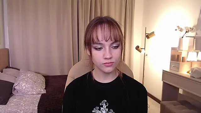 Jamie Chung online show from 25, 11, 2025