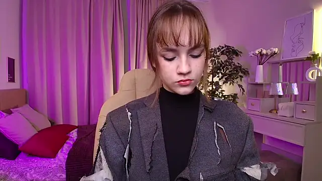 Jamie Chung online show from 4, 12, 2025