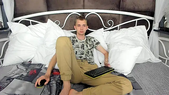 Snapshot of TimBlaks chatting on 3, 10, 2025 TimBlaks online show from 3, 10, 2025