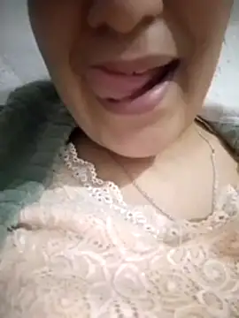 Joojo-sex online show from 15, 2, 2026