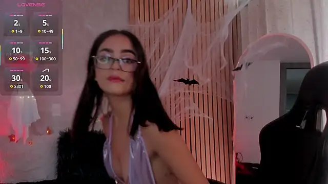 Snapshot of emma______ chatting on 19, 10, 2025 emma online show from 19, 10, 2025