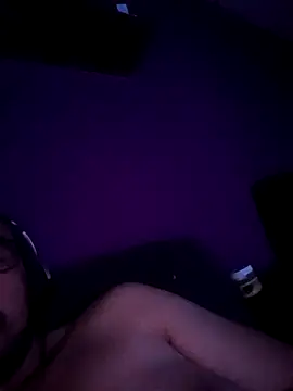 Snapshot of Frnlove521 chatting on 12, 9, 2025 Frnlove521 online show from 12, 9, 2025