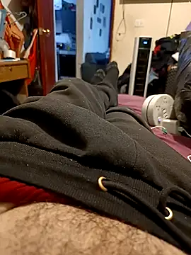 Snapshot of Frnlove521 chatting on 12, 10, 2025 Frnlove521 online show from 12, 10, 2025