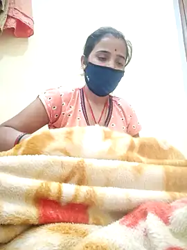 Snapshot of malteejat chatting on 8, 11, 2025 malteejat online show from 8, 11, 2025