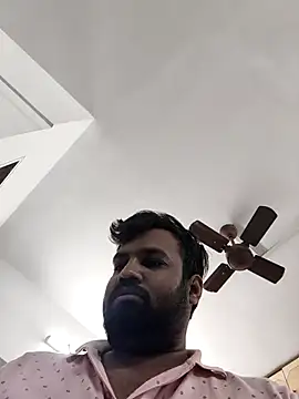 vinay smalldick online show from 4, 4, 2026