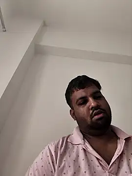 Snapshot of vinay_smalldick chatting on 10, 7, 2026 vinay smalldick online show from 10, 7, 2026