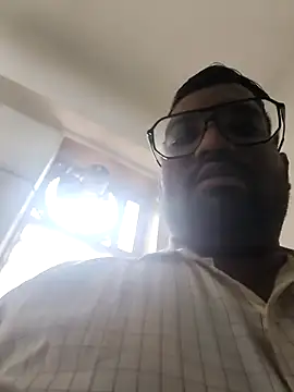 Snapshot of vinay_smalldick chatting on 13, 7, 2026 vinay smalldick online show from 13, 7, 2026