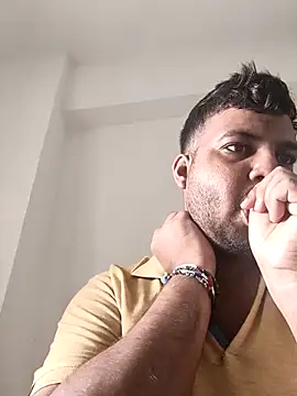 Snapshot of vinay_smalldick chatting on 14, 7, 2026 vinay smalldick online show from 14, 7, 2026