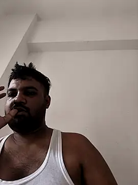 Snapshot of vinay_smalldick chatting on 16, 7, 2026 vinay smalldick online show from 16, 7, 2026
