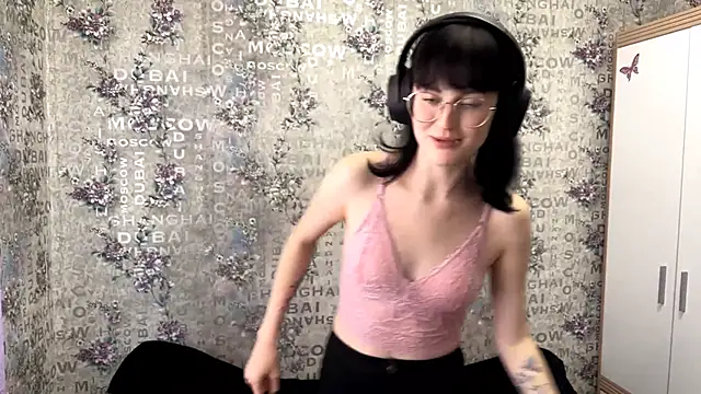 FakeLamb online show from 13, 9, 2025