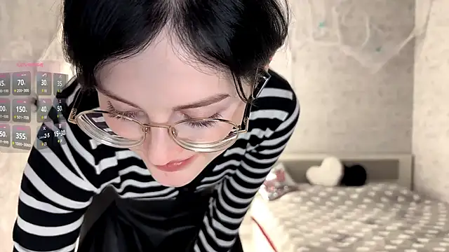 FakeLamb online show from 31, 10, 2025