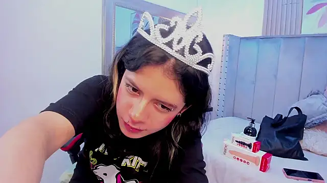 Miyu Komori online show from 1, 3, 2026