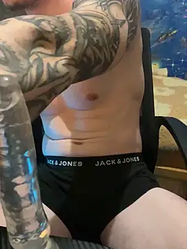 fronkie9384 online show from 14, 2, 2026