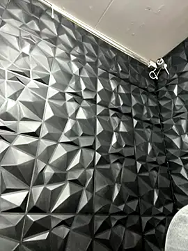 Snapshot of lil_charme chatting on 26, 10, 2025 lil charme online show from 26, 10, 2025