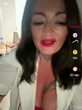 IrishmilfAnna online show from 16, 5, 2026