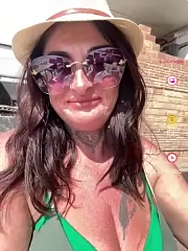 IrishmilfAnna online show from 18, 5, 2026