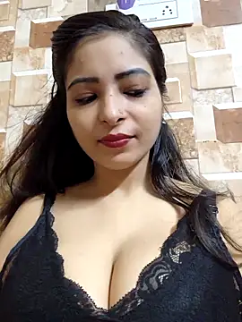 Snapshot of QUEEN-ADITI chatting on 13, 9, 2025 QUEEN-ADITI online show from 13, 9, 2025