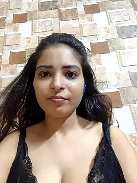 Snapshot of QUEEN-ADITI chatting on 2, 10, 2025 QUEEN-ADITI online show from 2, 10, 2025