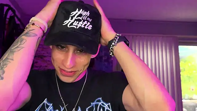 xoFrankie online show from 14, 10, 2025