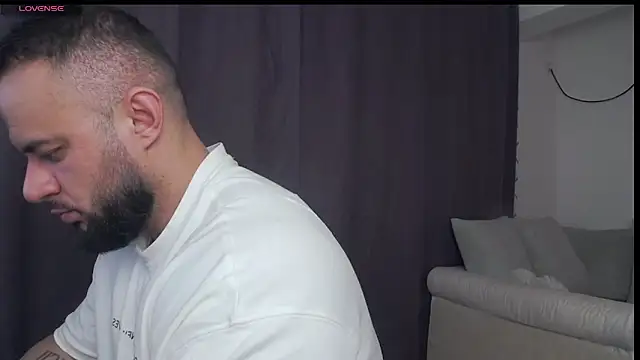 RickyMiami1 online show from 9, 2, 2026