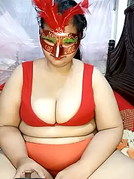 Snapshot of Tanisha-Chy chatting on 17, 10, 2025 Tanisha-Chy online show from 17, 10, 2025