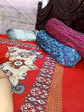 Snapshot of Tanisha-Chy chatting on 29, 11, 2025 Tanisha-Chy online show from 29, 11, 2025