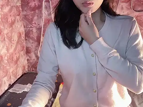 Miumiu028 online show from 16, 3, 2026