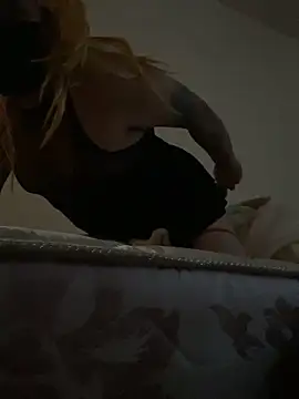 Snapshot of Muhamed9 chatting on 5, 12, 2025 Muhamed9 online show from 5, 12, 2025