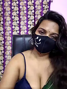 Snapshot of cutie_pei002 chatting on 3, 4, 2026 cutie pei002 online show from 3, 4, 2026