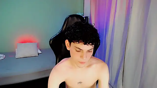 Snapshot of dilan_hott_ chatting on 16, 9, 2025 dilan hott online show from 16, 9, 2025