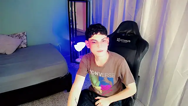 Snapshot of dilan_hott_ chatting on 20, 9, 2025 dilan hott online show from 20, 9, 2025