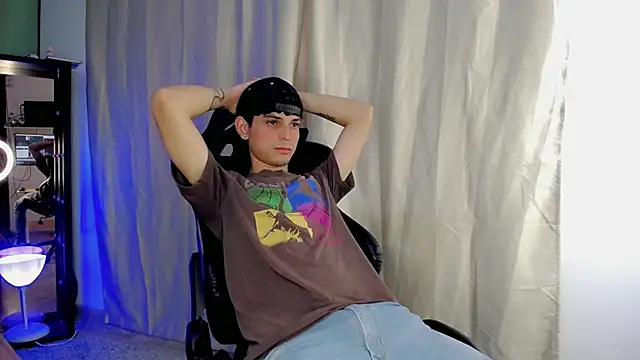 Snapshot of dilan_hott_ chatting on 16, 10, 2025 dilan hott online show from 16, 10, 2025