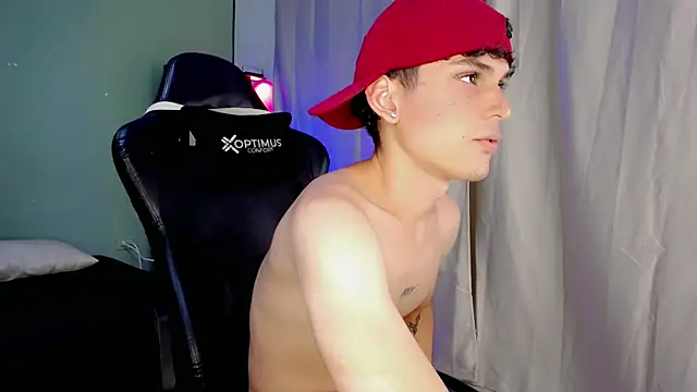 Snapshot of dilan_hott_ chatting on 9, 11, 2025 dilan hott online show from 9, 11, 2025