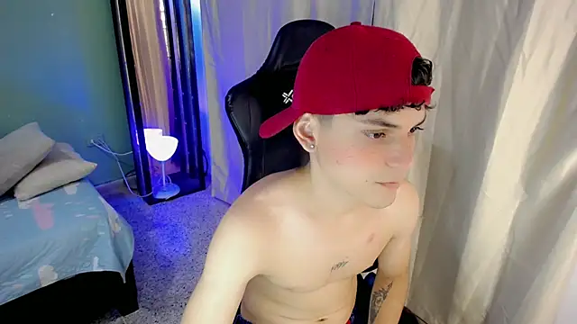 Snapshot of dilan_hott_ chatting on 20, 11, 2025 dilan hott online show from 20, 11, 2025