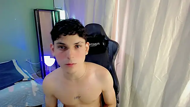 Snapshot of dilan_hott_ chatting on 23, 11, 2025 dilan hott online show from 23, 11, 2025