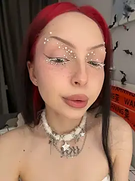 Snapshot of Lina_Thornton_ chatting on 12, 11, 2025 Lina Thornton online show from 12, 11, 2025