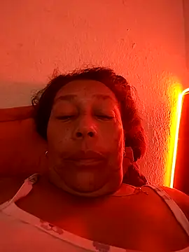 Naomi-Mature online show from 8, 3, 2026