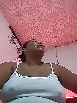 Naomi-Mature online show from 13, 4, 2026