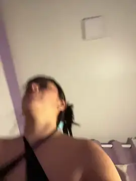 cami lorena online show from 17, 4, 2026