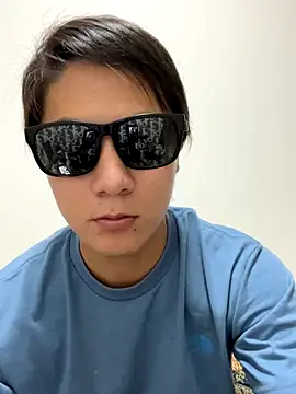 erokami36 online show from 15, 9, 2025