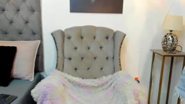 nahiroby ebony online show from 24, 10, 2025