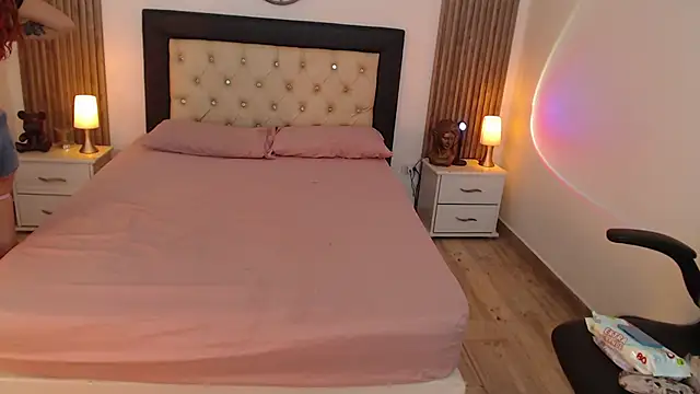 Red kytty6 online show from 22, 10, 2025