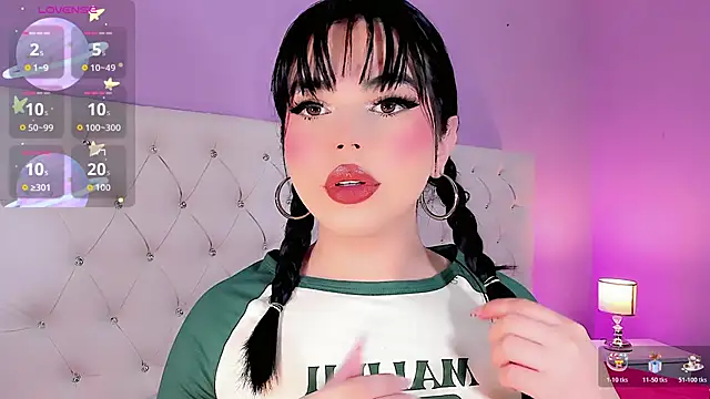 DaniielaV online show from 20, 10, 2025