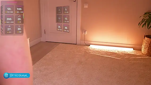 Miablueye online show from 9, 11, 2025