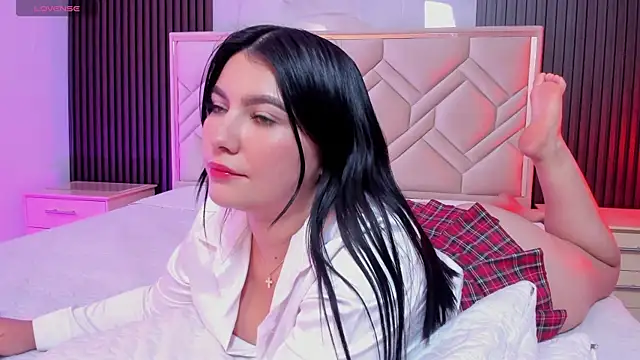 MiaaFarrel online show from 27, 9, 2025