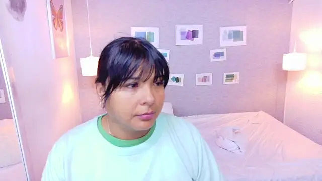 Snapshot of fat_naughtyass chatting on 29, 5, 2026 fat naughtyass online show from 29, 5, 2026