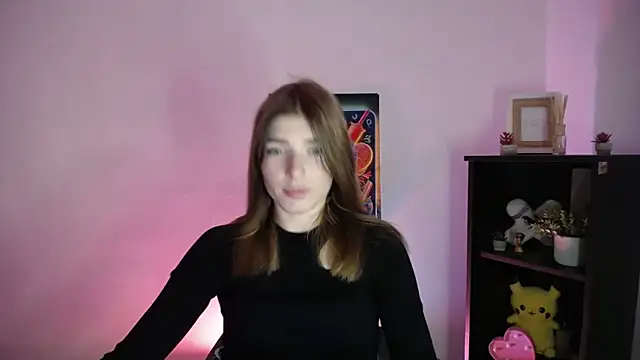 JuiceLips   online show from 18, 9, 2025