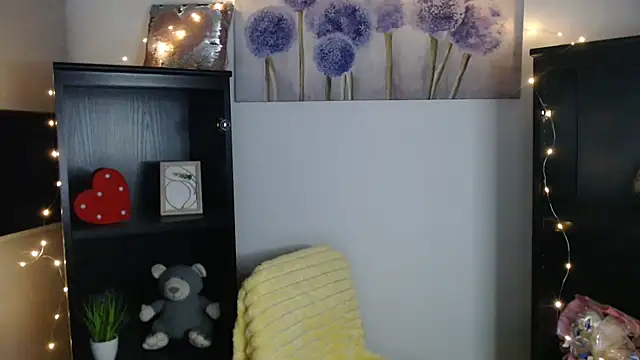 JuiceLips   online show from 20, 11, 2025