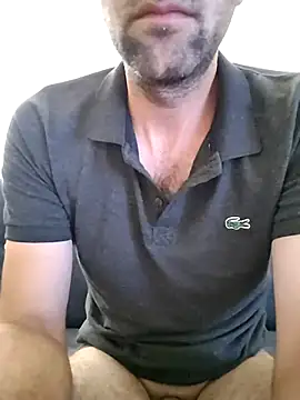 Snapshot of fearleass chatting on 5, 10, 2025 fearleass online show from 5, 10, 2025