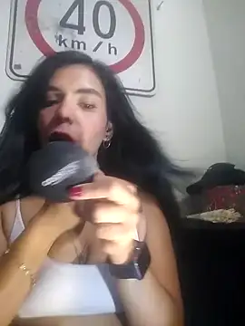 Snapshot of Apineapple07 chatting on 27, 6, 2026 Apineapple07 online show from 27, 6, 2026